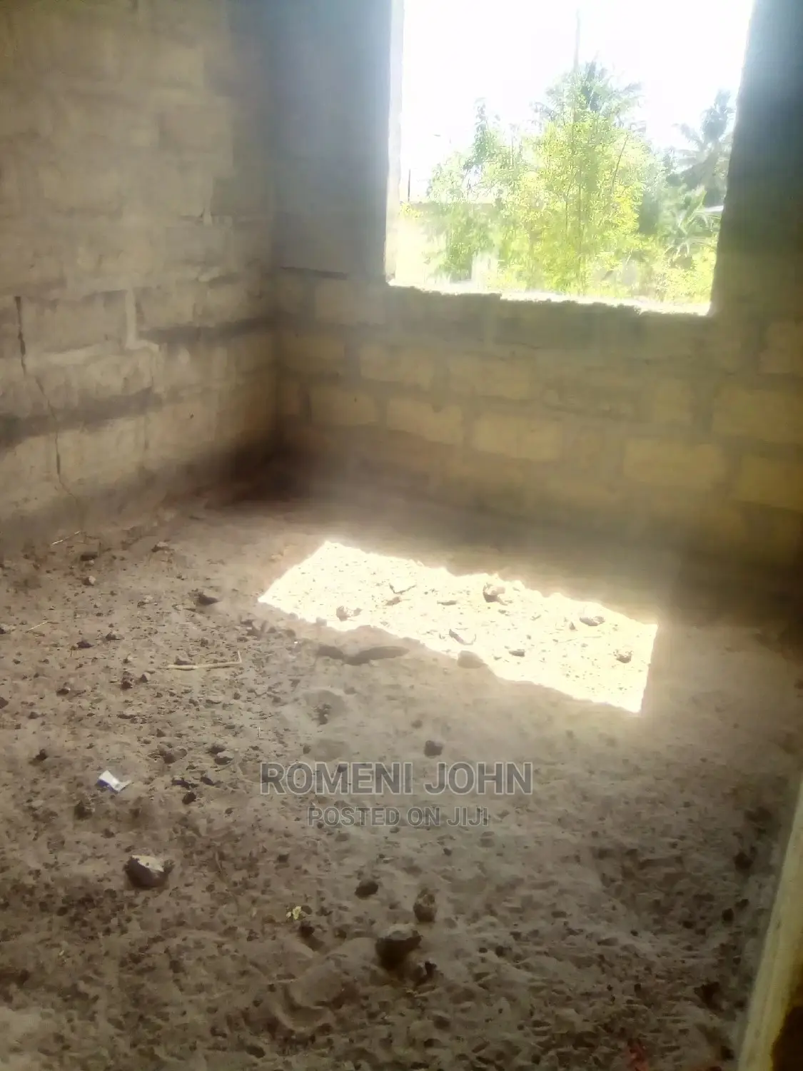 Furnished 6bdrm Townhouse/Terrace in Tanzania Daressalaam for Sale