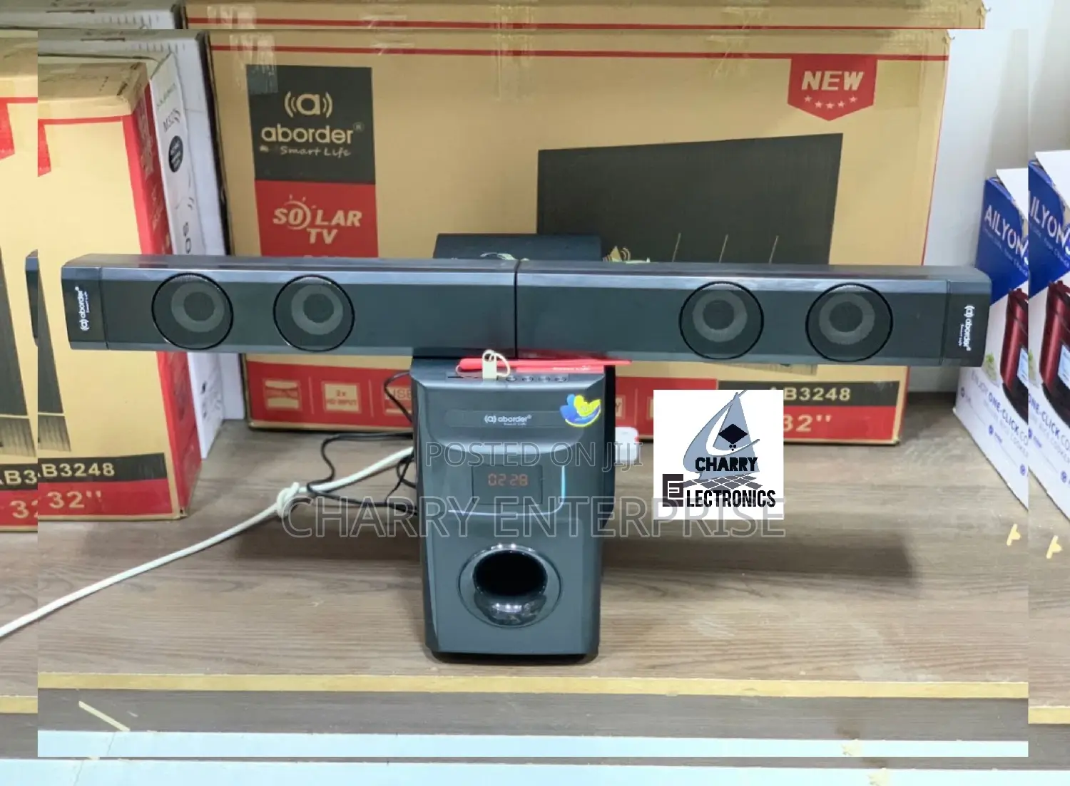 Aborder SubwooferFM Radio, BLUETOOTH Quality Sound