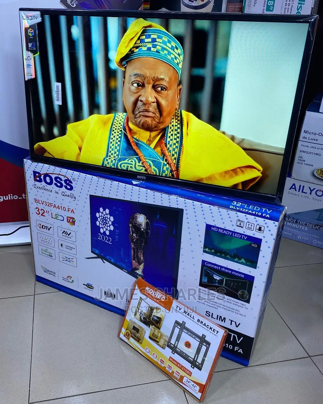 32 Boss LED TV