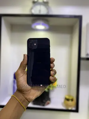 Apple iPhone 12 64 GB Black