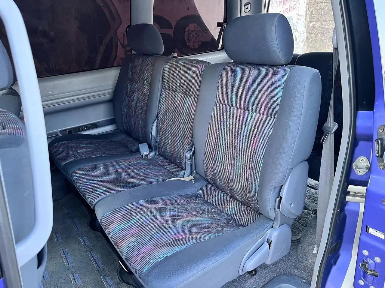 Toyota Noah 2001 Blue