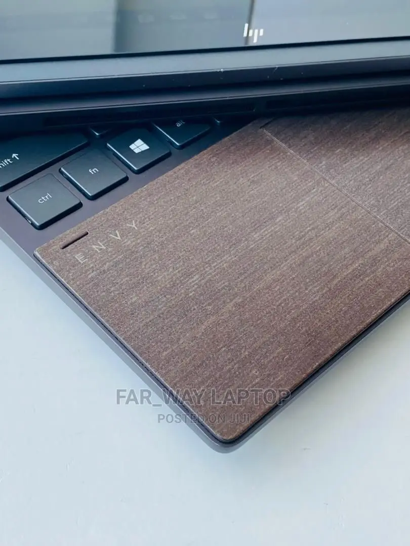 New Laptop HP Envy 13 16GB Intel Core I5 SSD 512GB