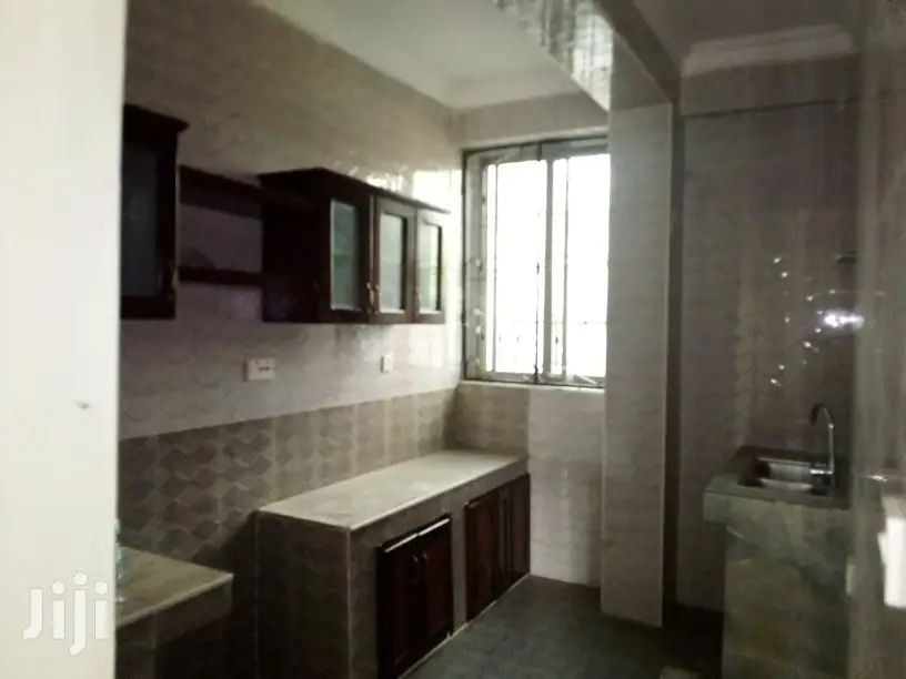 3bdrm Block of Flats in Kinondoni for Rent