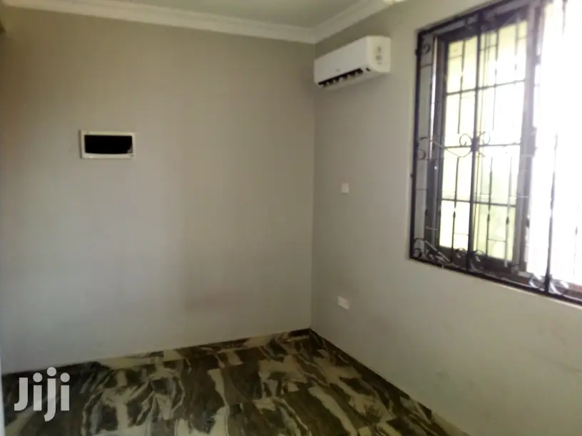3bdrm Block of Flats in Kinondoni for Rent