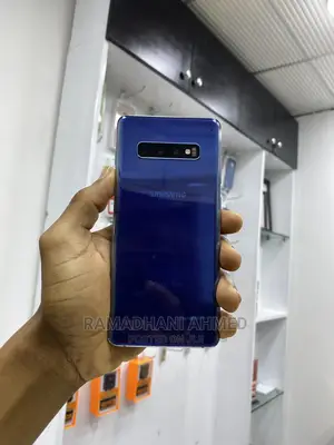 Samsung Galaxy S10 Plus 128 GB Blue