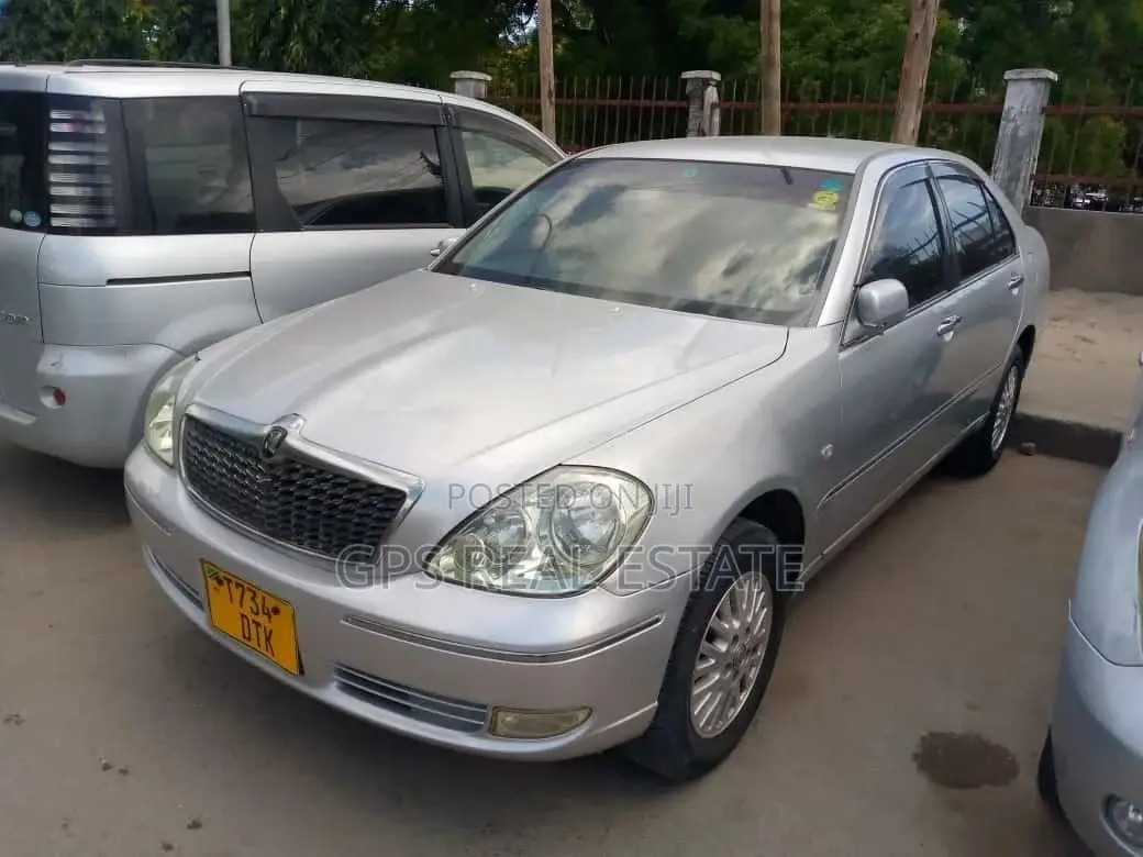 Toyota Brevis 2004 Silver