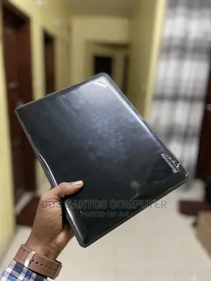 Laptop Lenovo ThinkPad X131e 4GB Intel Core 2 Duo HDD 250GB