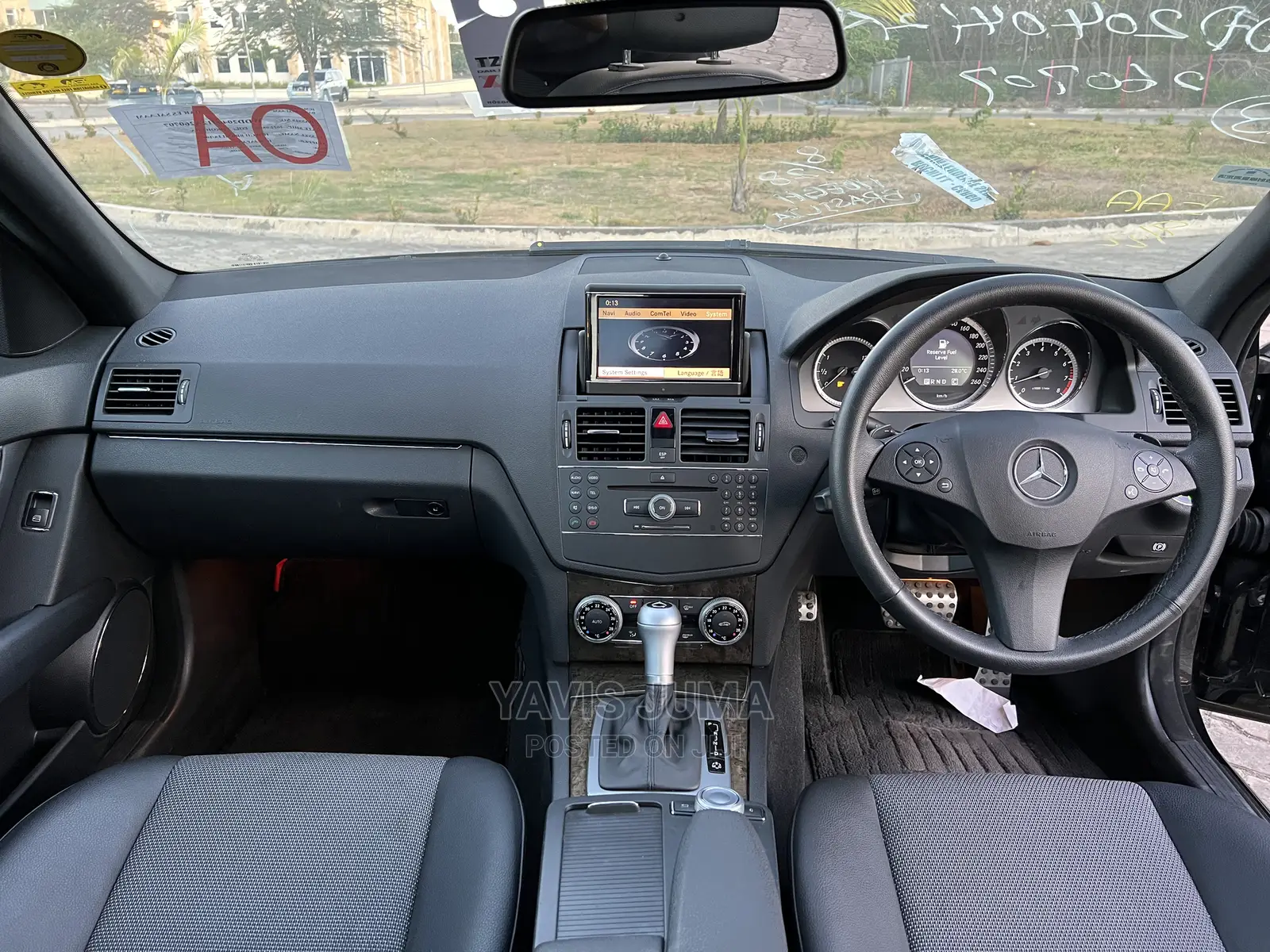 Mercedes-Benz C200 2009 Black