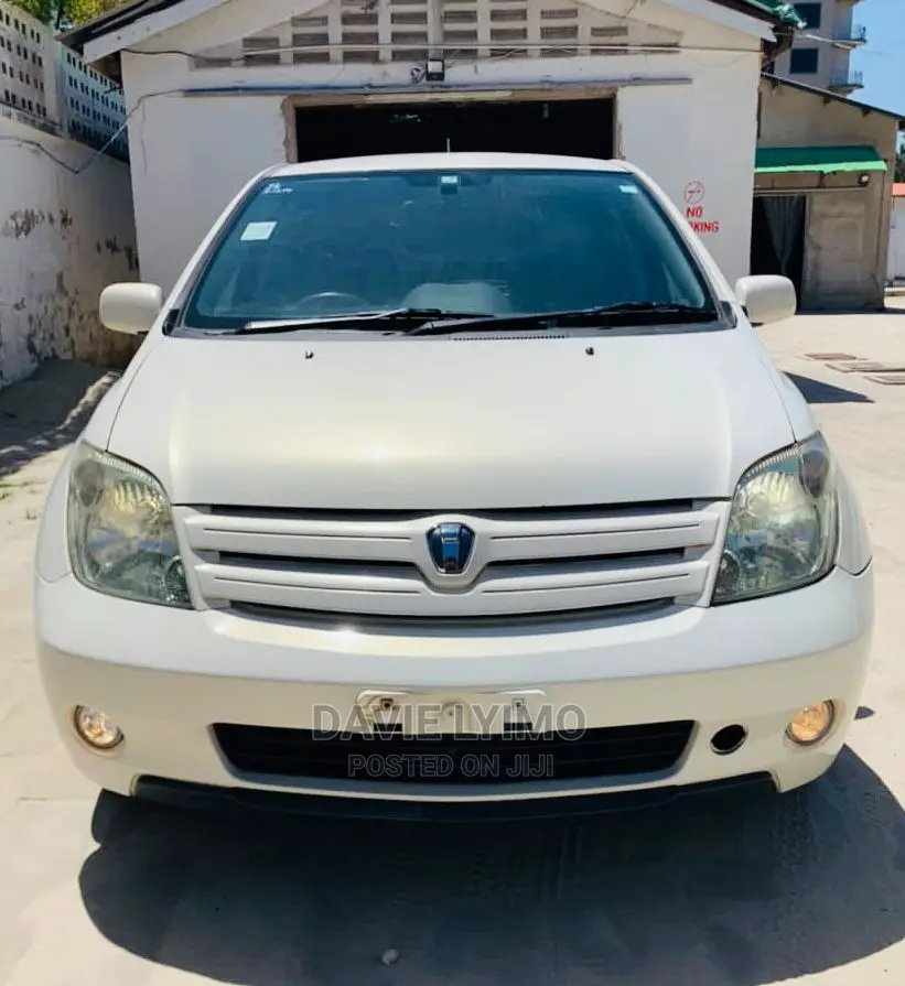 Toyota IST 2003 Pearl