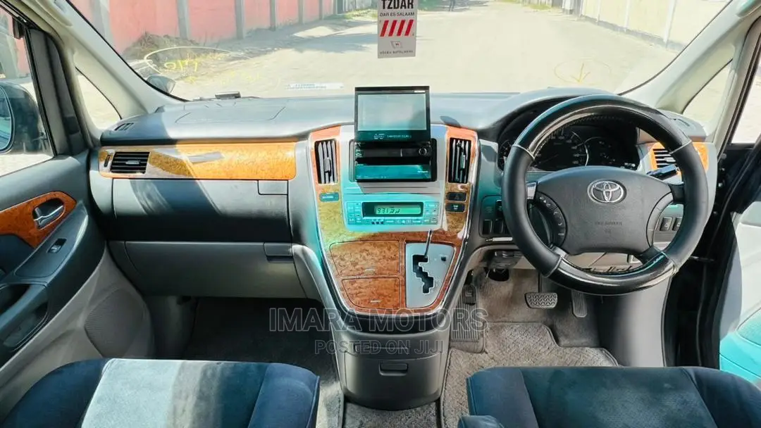 Toyota Alphard 2005 Black