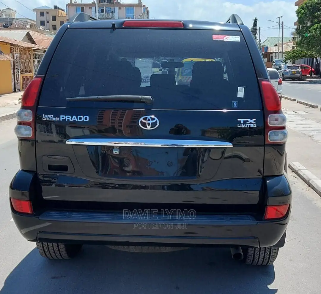Toyota Land Cruiser Prado TD 2005 Black