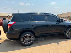 Toyota Vanguard 2008 Black