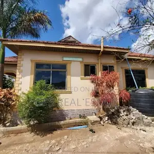 3bdrm House in Mbezi Makabe, Kinondoni for Sale
