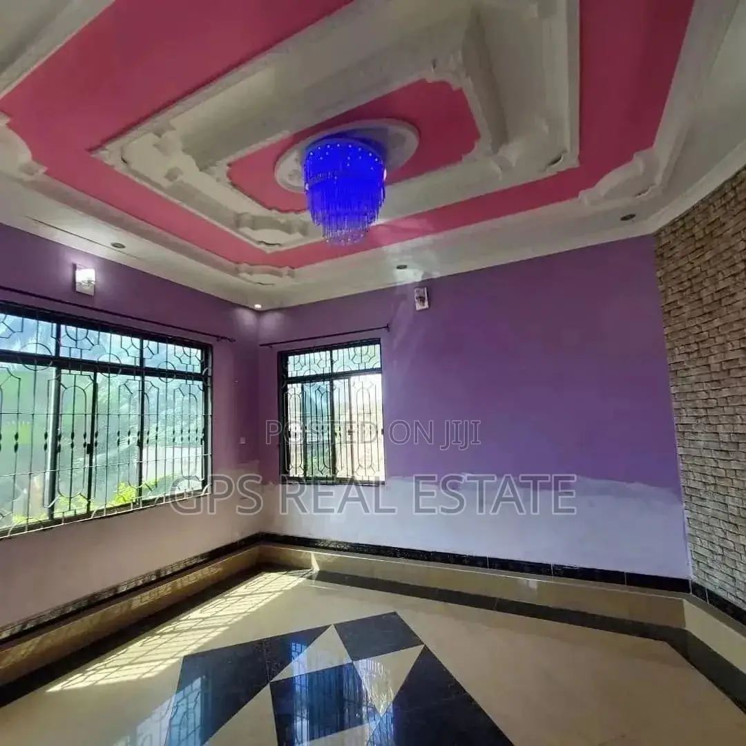 3bdrm House in Mbezi Makabe, Kinondoni for Sale