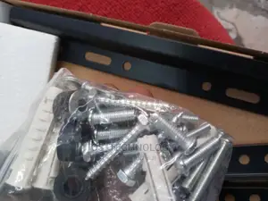 Tv Bracket Inafunga Kuanzia TV 14" Mpaka 42"