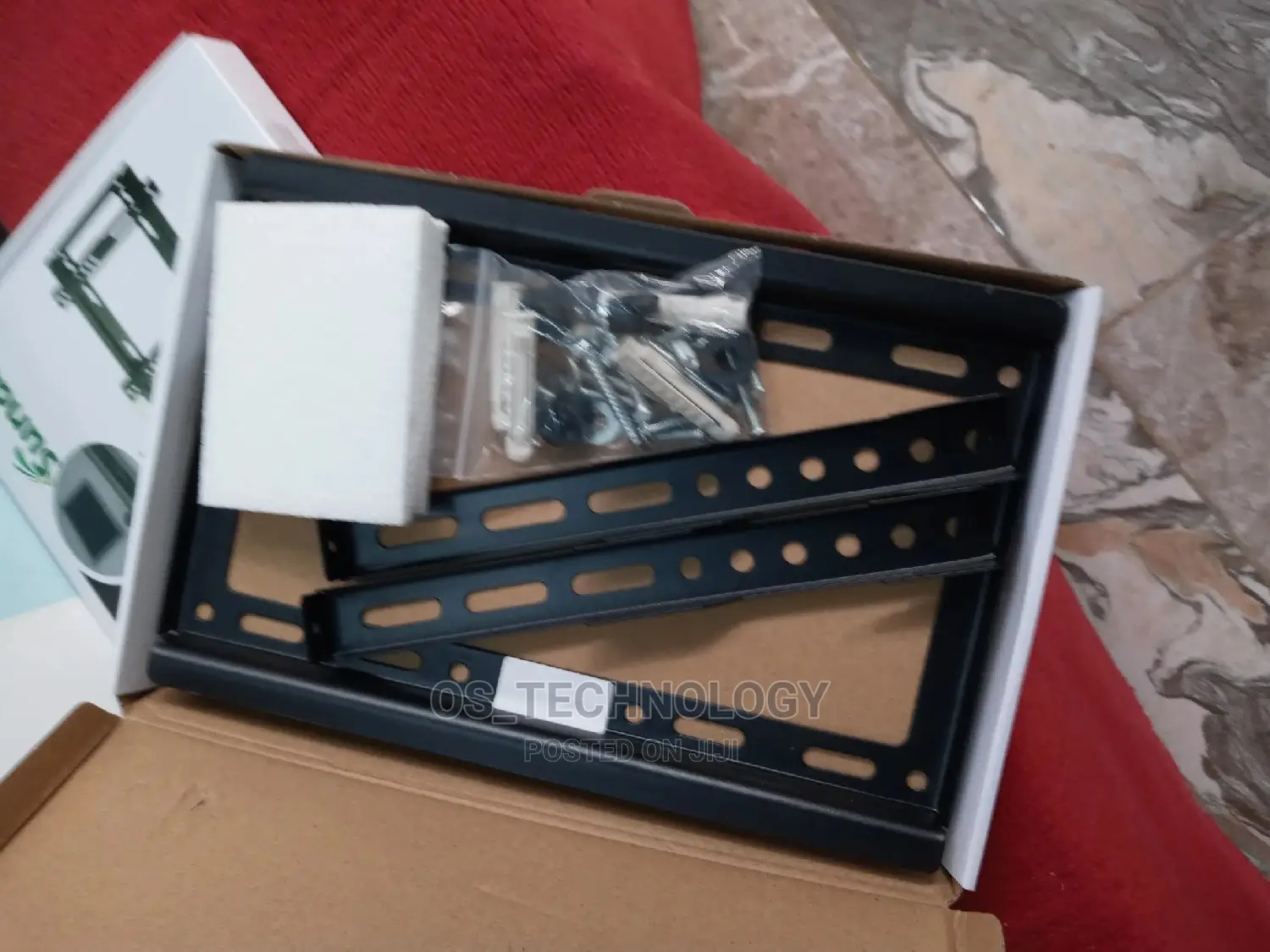 Tv Bracket Inafunga Kuanzia TV 14" Mpaka 42"