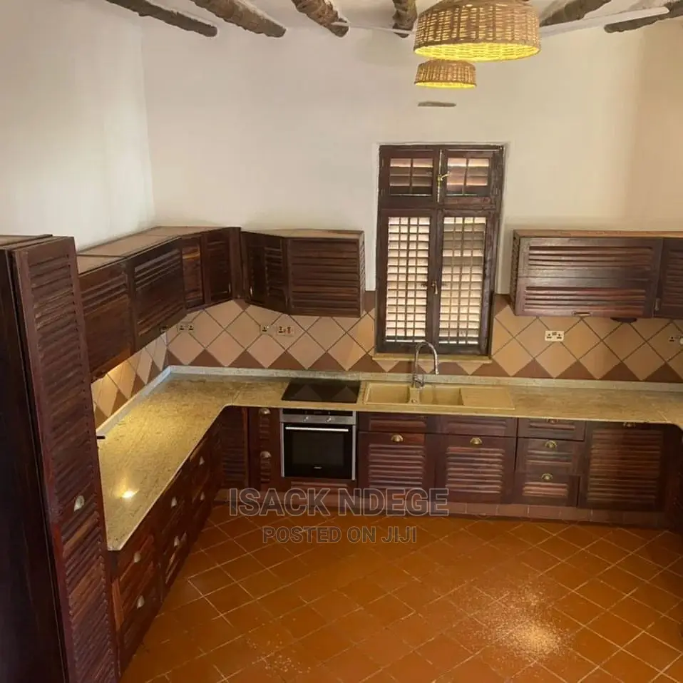 3bdrm House in Mbezi Beach, Kinondoni for Rent