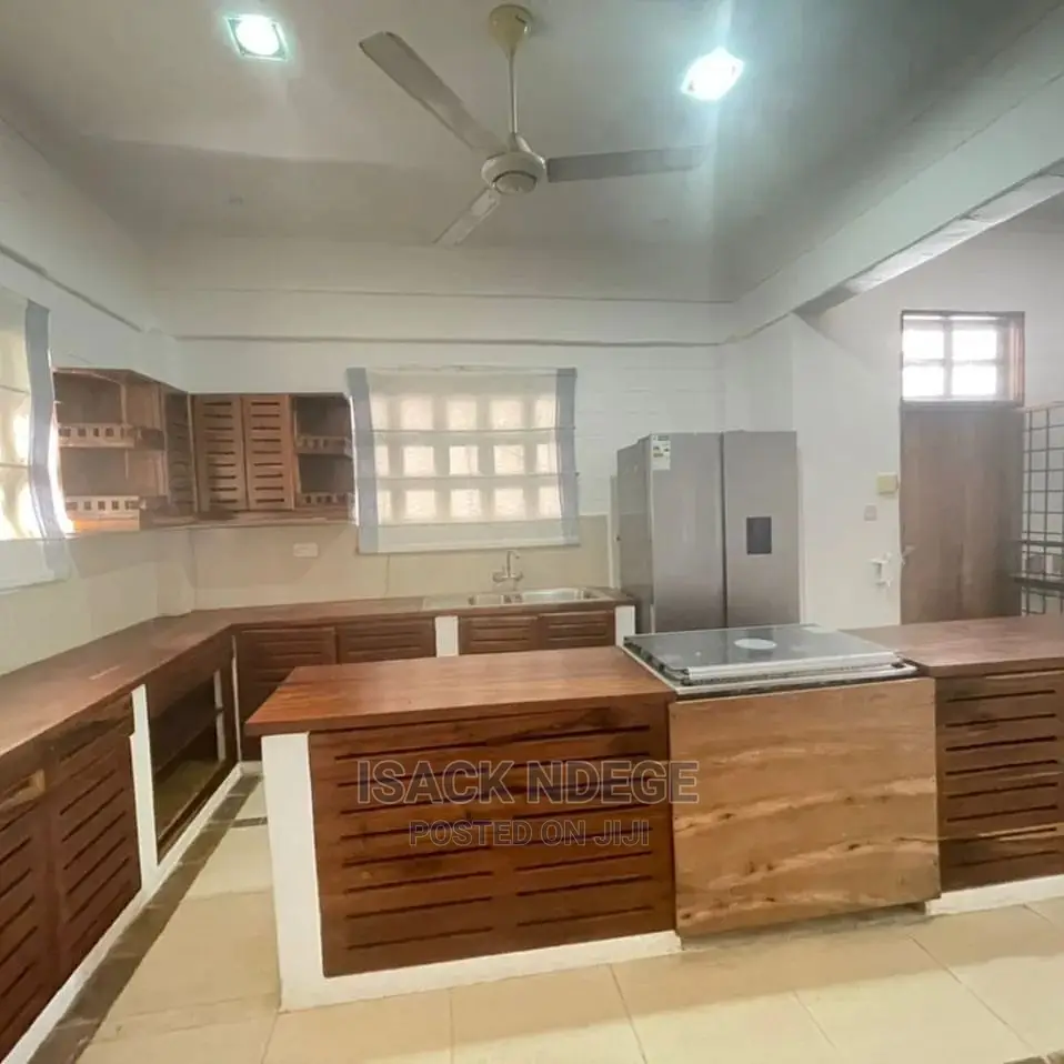 3bdrm House in Mbezi Beach, Kinondoni for Rent