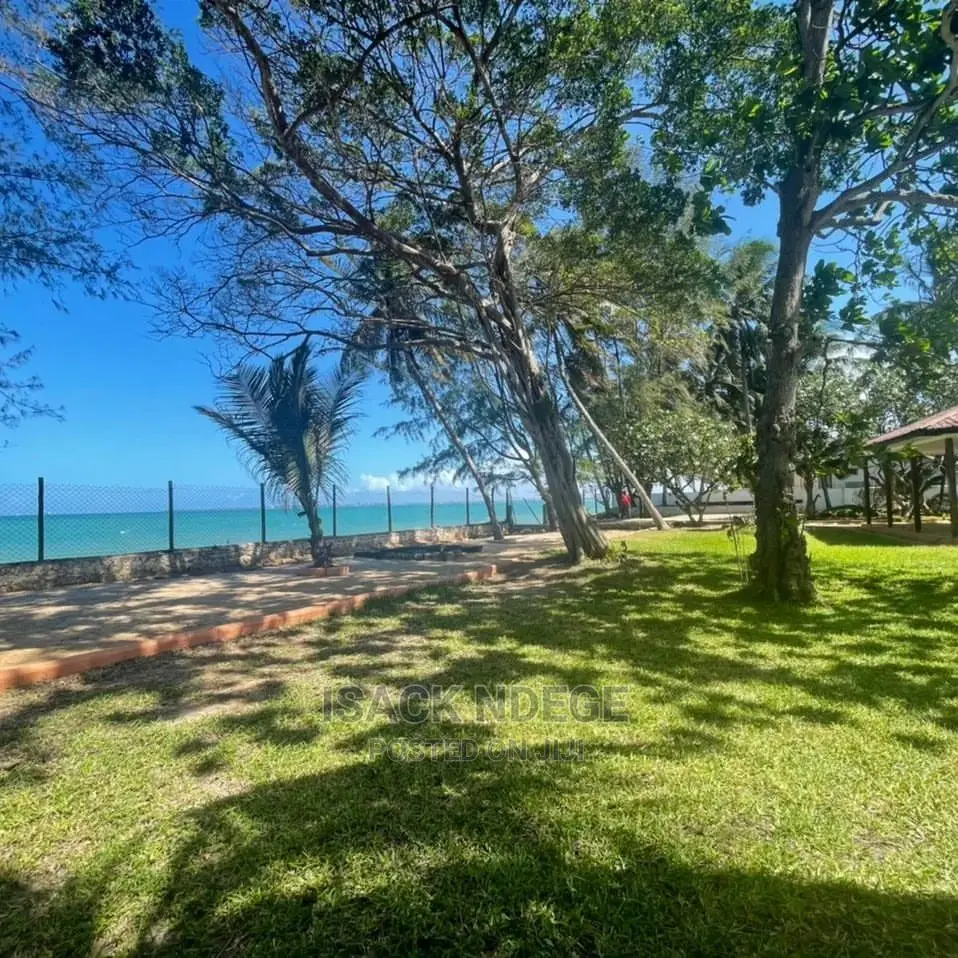 3bdrm House in Mbezi Beach, Kinondoni for Rent