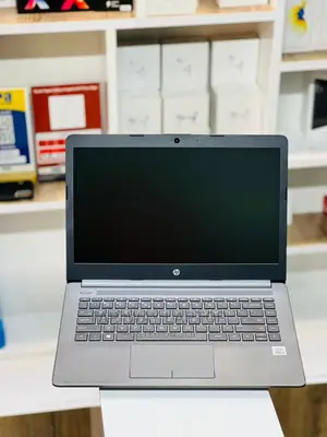 New Laptop HP 240 G6 8GB Intel Core I3 SSD 256GB