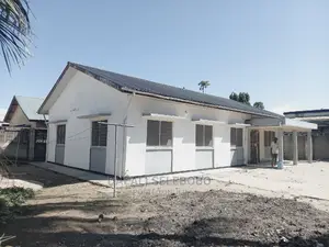4bdrm Bungalow in Sinza Vatkani for Rent