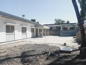4bdrm Bungalow in Sinza Vatkani for Rent