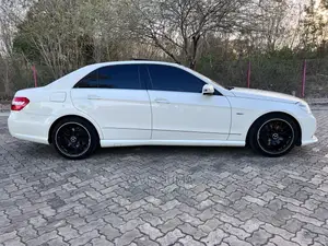 Mercedes-Benz E250 2011 White