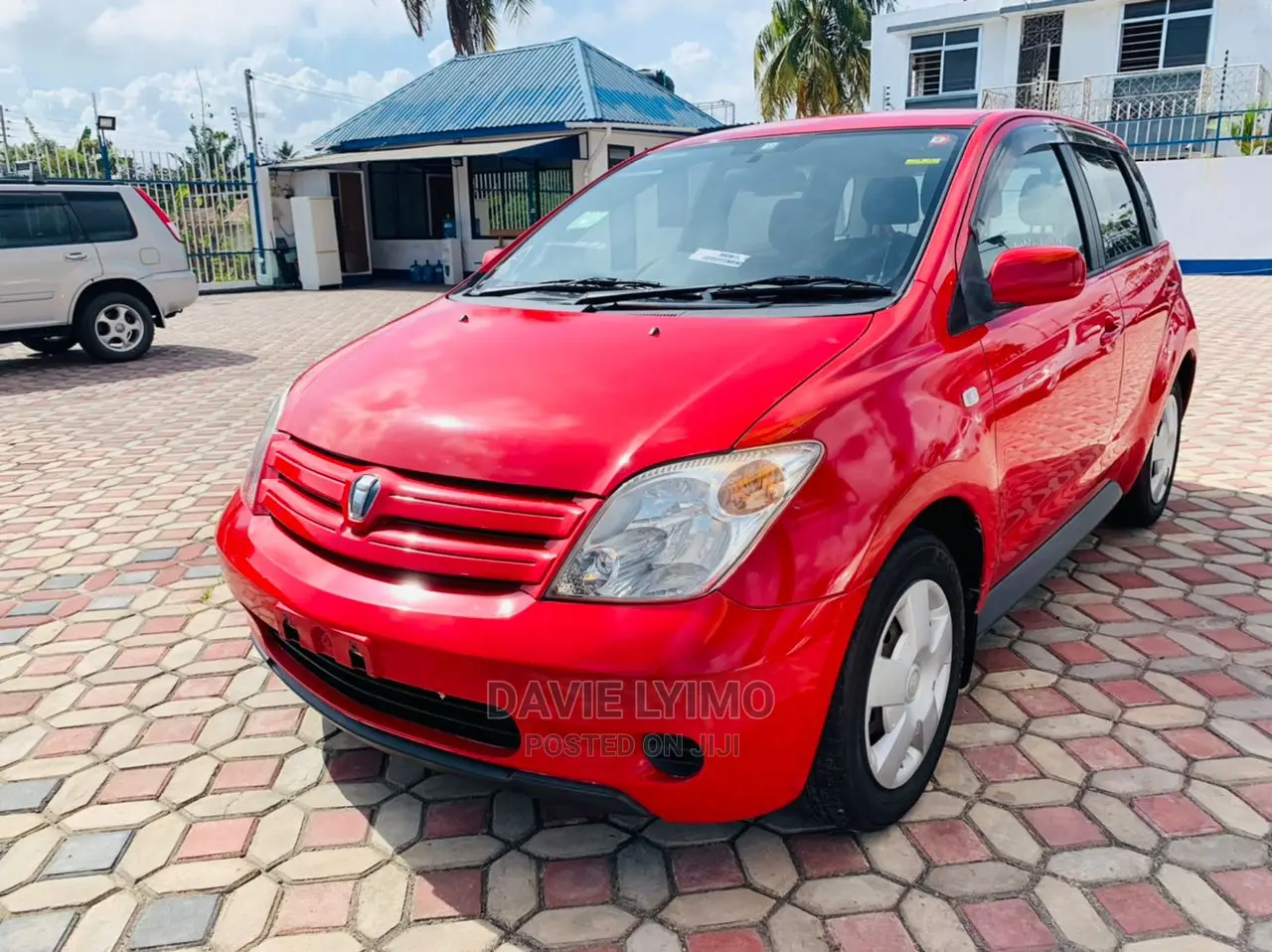 Toyota IST 2003 Red
