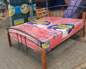 Kitanda Kizuri Sana Simple