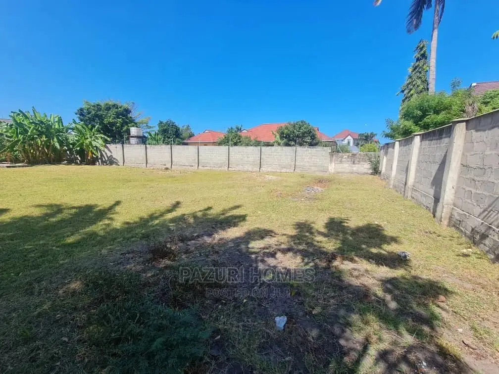 Huge Plot in Mbezi Beach for Sale