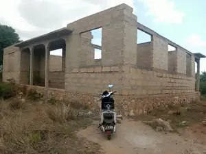 6bdrm House in House For Sale, Tanga City for sale