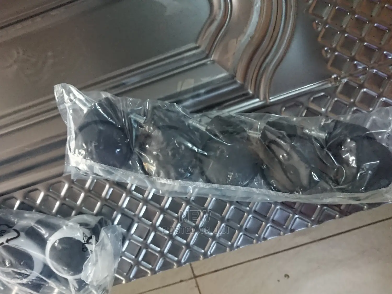 Tairi Za Kiti Cha Ofisi