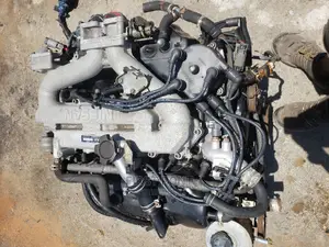 Nissan Petrol Engine for Elgrand Caravan England Urvan