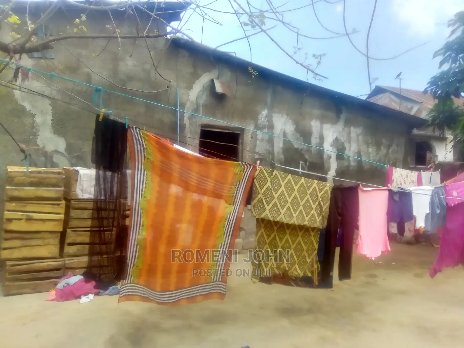 8bdrm Townhouse/Terrace in Tanzania Daressalaam for Sale