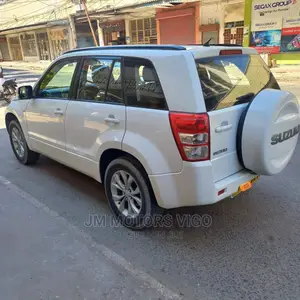 Suzuki Grand Vitara 2016 White