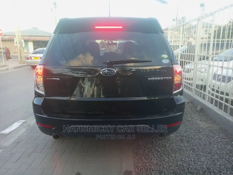 Subaru Forester 2011 Black
