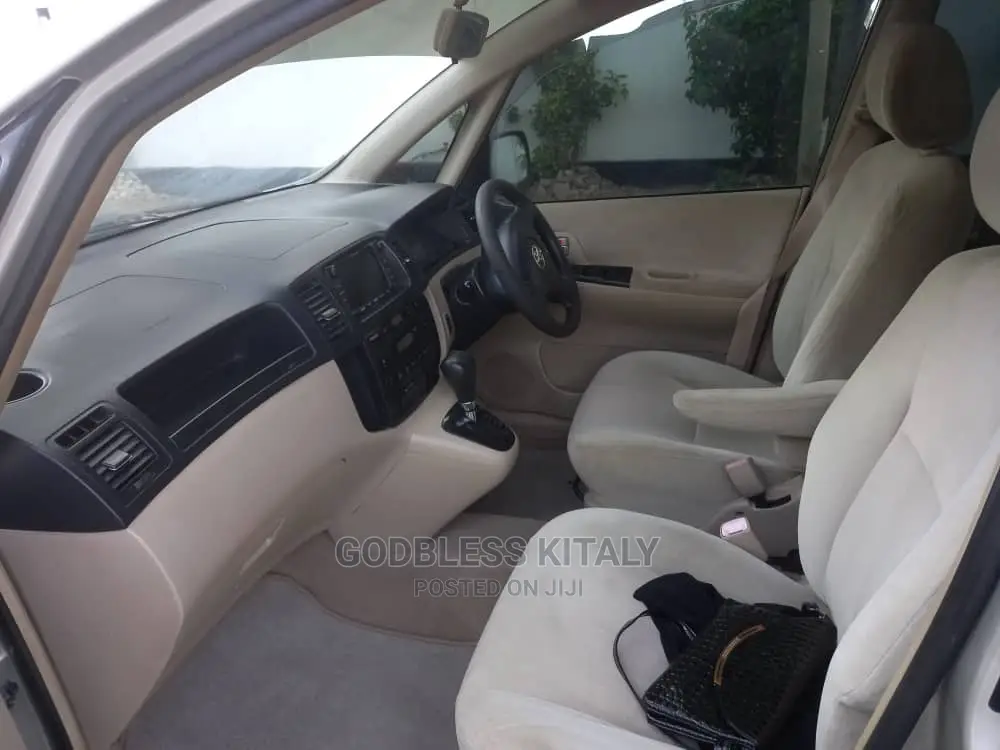 Toyota Corolla Spacio 2003 Beige
