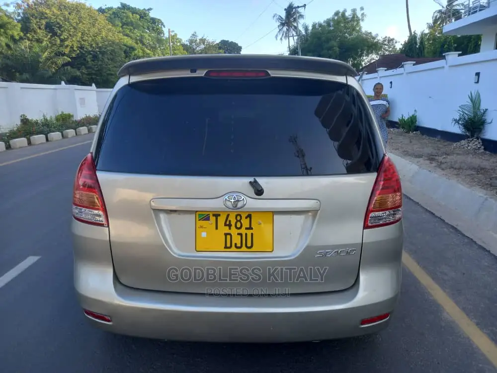 Toyota Corolla Spacio 2003 Beige