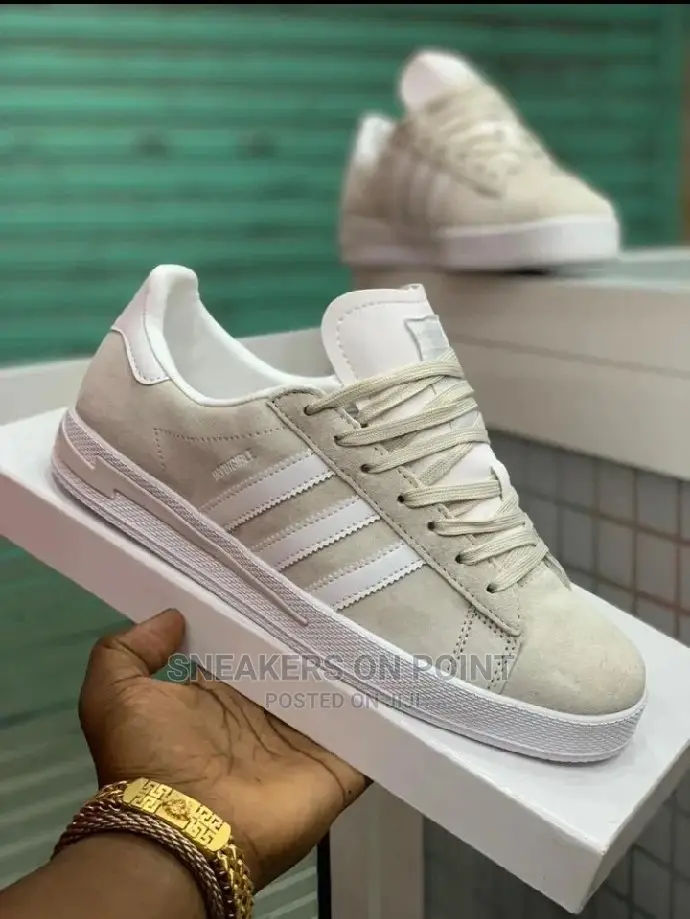 Qulity Adidas V