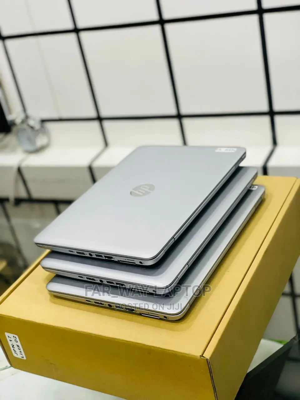 New Laptop HP EliteBook 820 G4 8GB Intel Core I5 SSD 256GB