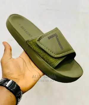 Season 7 Sàndals Brand