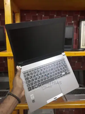 Laptop Toshiba 4GB Intel Core I5 HDD 128GB