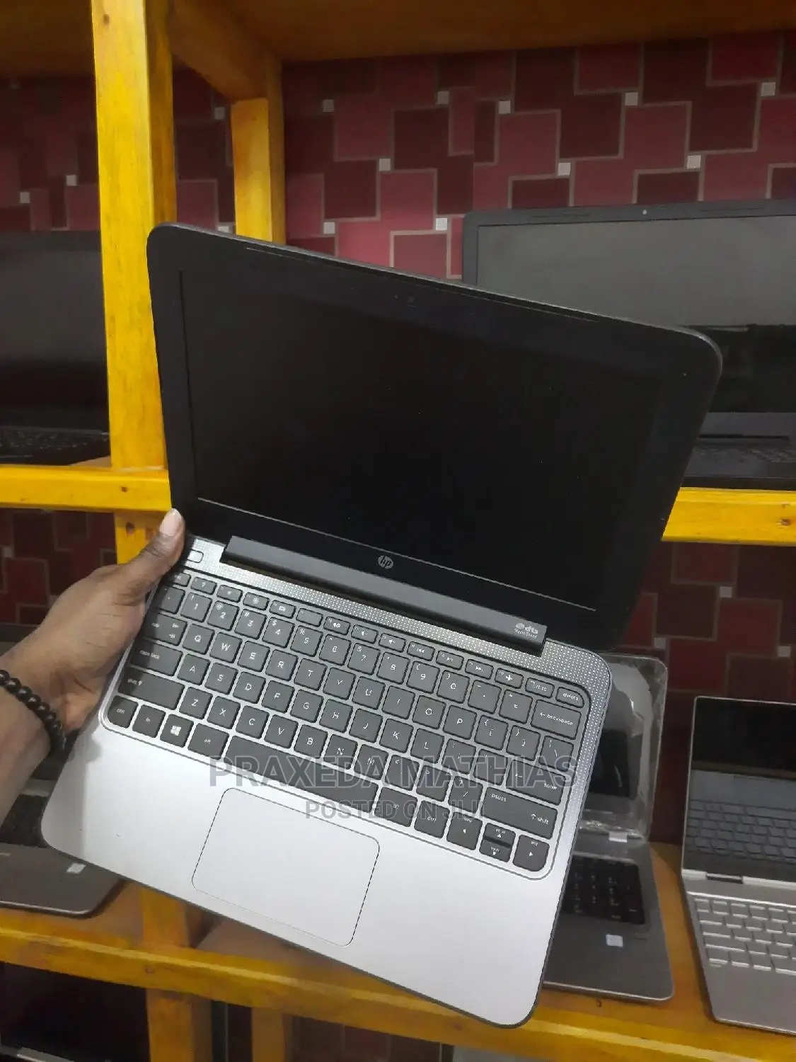 Laptop HP Stream Notebook 2GB Intel Pentium SSD 32GB