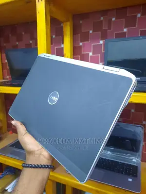 Laptop Dell Latitude 6430u 4GB Intel Core I5 HDD 320GB