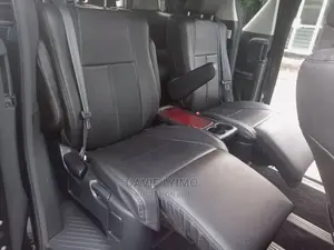Toyota Vellfire 2009 Black
