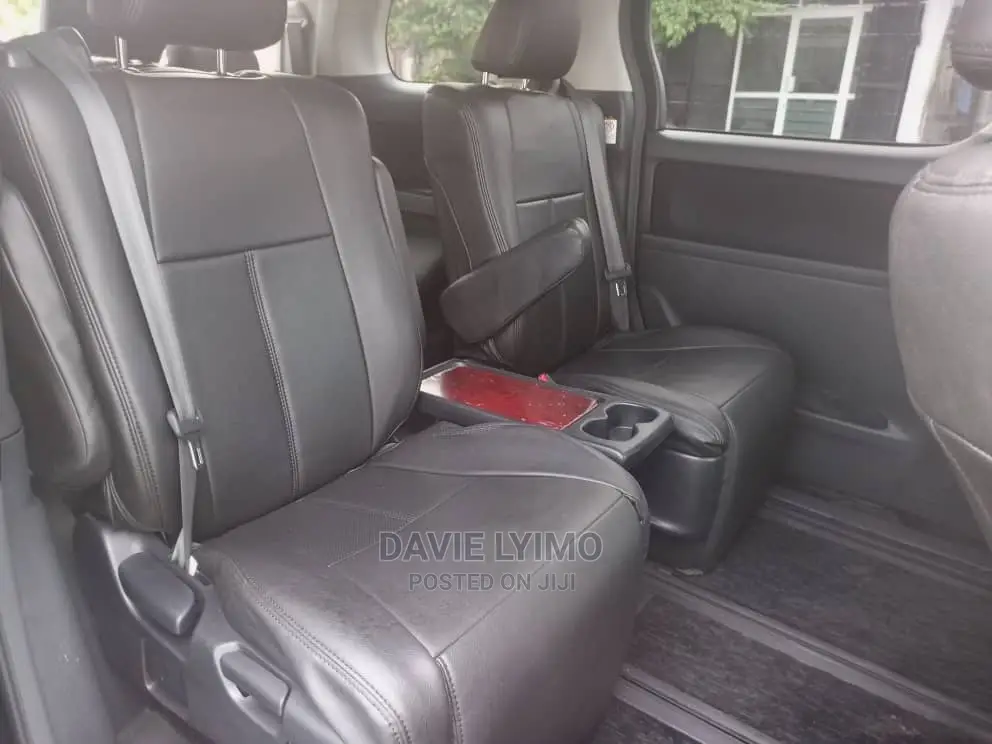 Toyota Vellfire 2009 Black