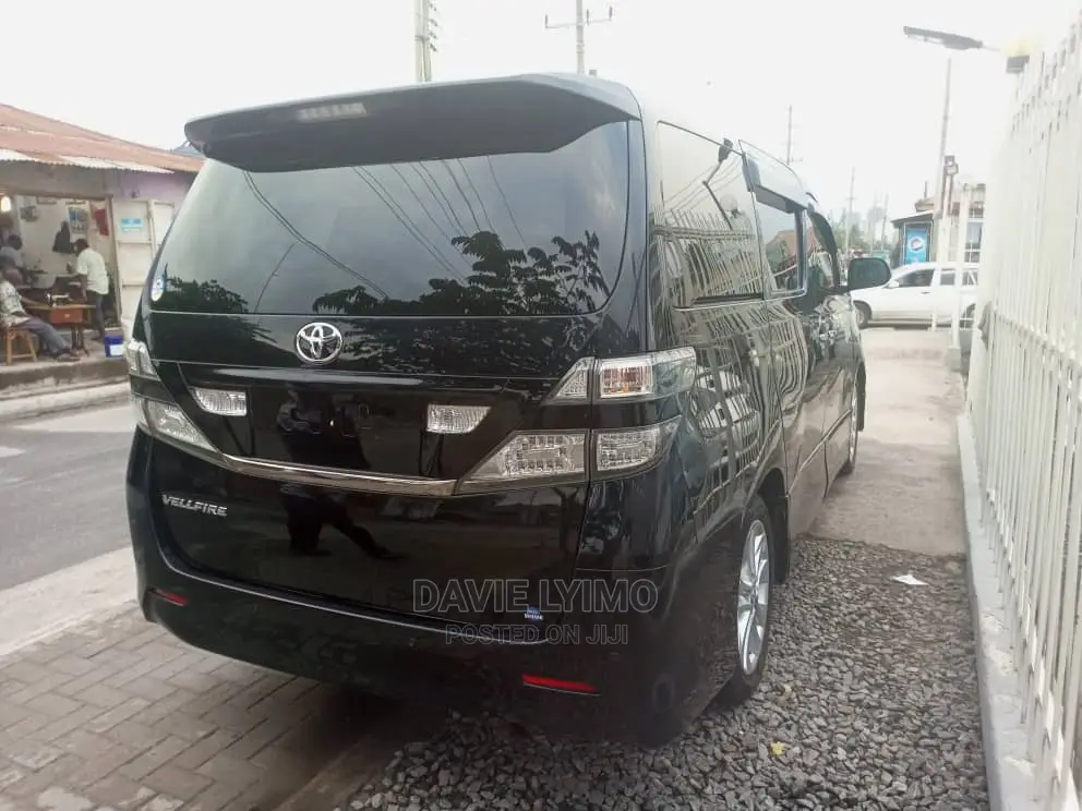 Toyota Vellfire 2009 Black