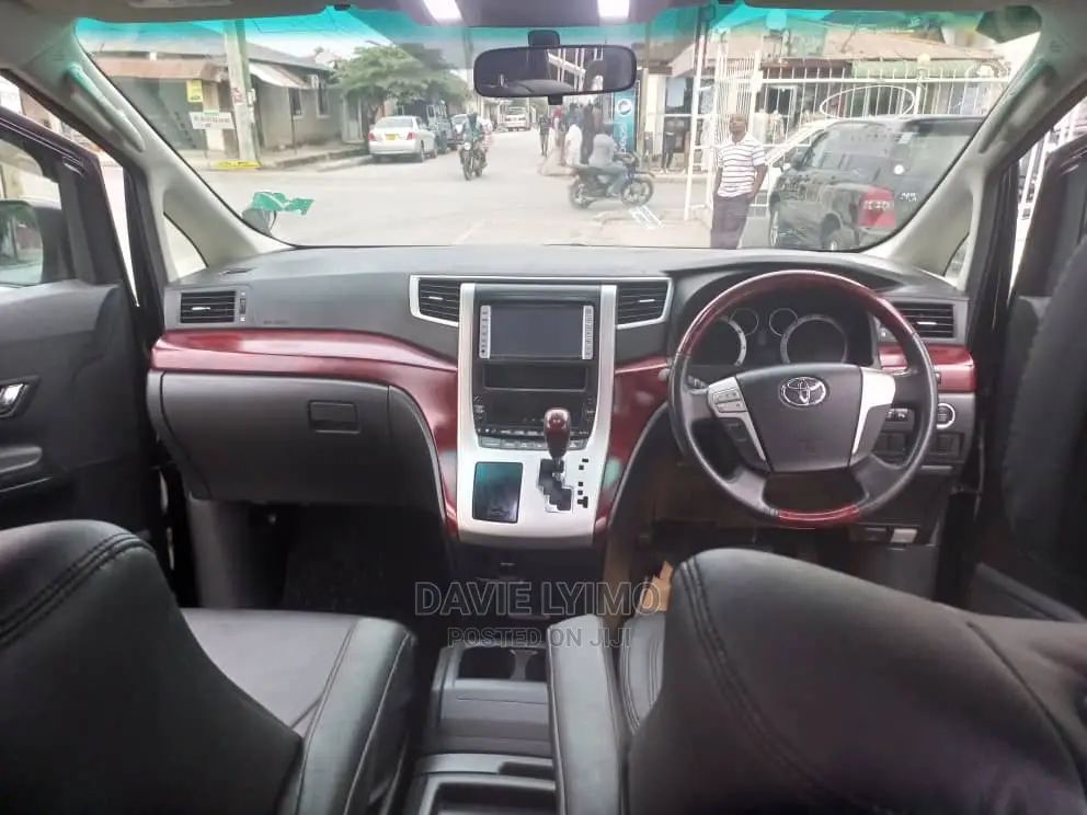 Toyota Vellfire 2009 Black