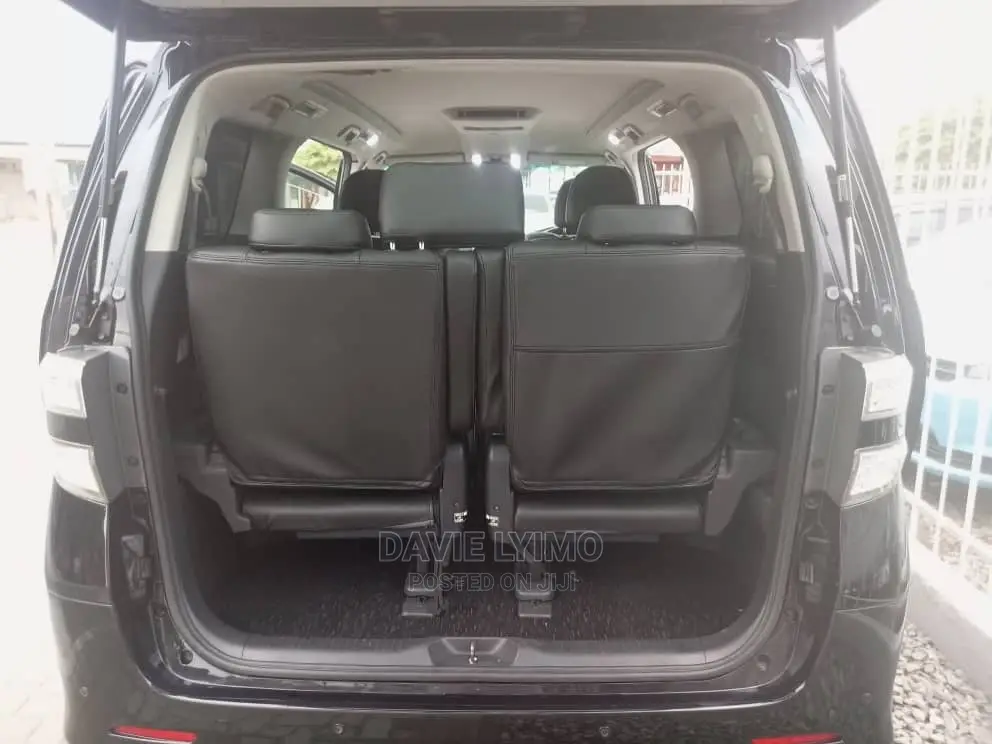 Toyota Vellfire 2009 Black