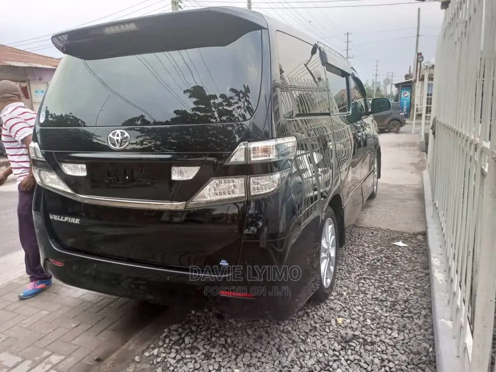 Toyota Vellfire 2009 Black